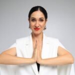 Марина Хмєловська представляє пісню-сповідь “Україна Духовна” про втрату дому та віру в повернення України