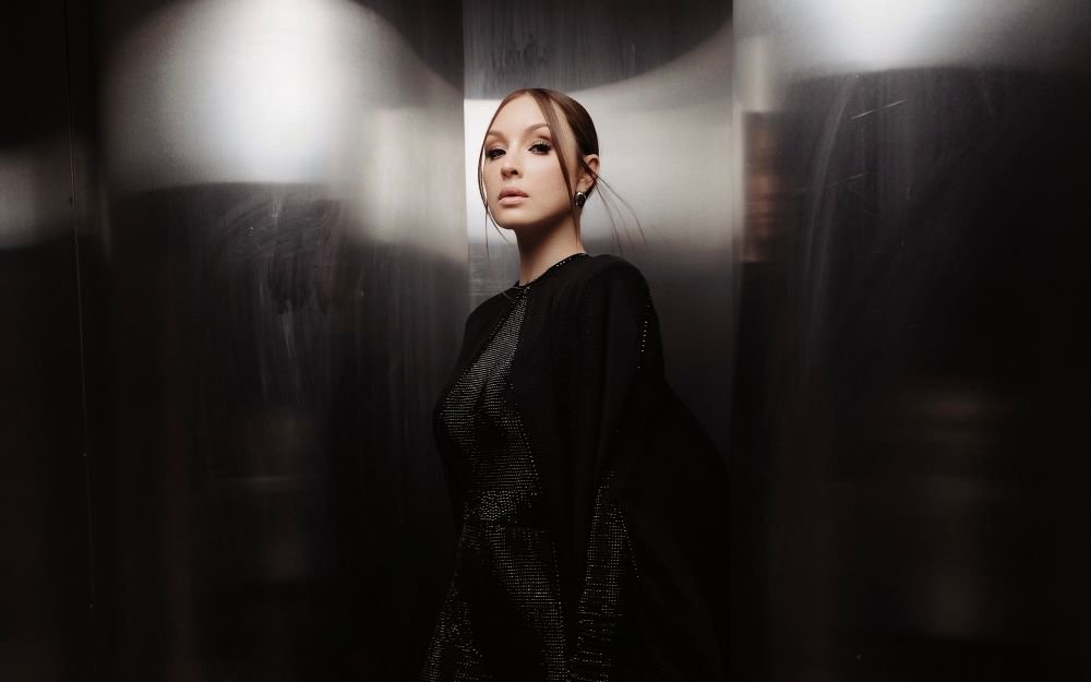 MELANYA презентує ЕР-альбом «ШКОДА» — саундтрек до жіночого відродження MELANYA презентує ЕР-альбом «ШКОДА» — саундтрек до жіночого відродження