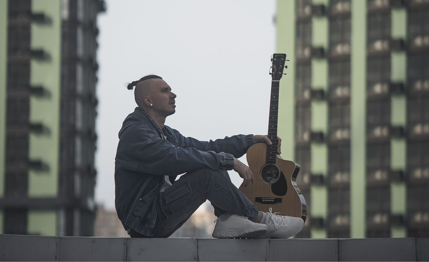 Український виконавець SHYMAN представляє новий сингл «ПЛАКАЛА» Український виконавець SHYMAN представляє новий сингл «ПЛАКАЛА»