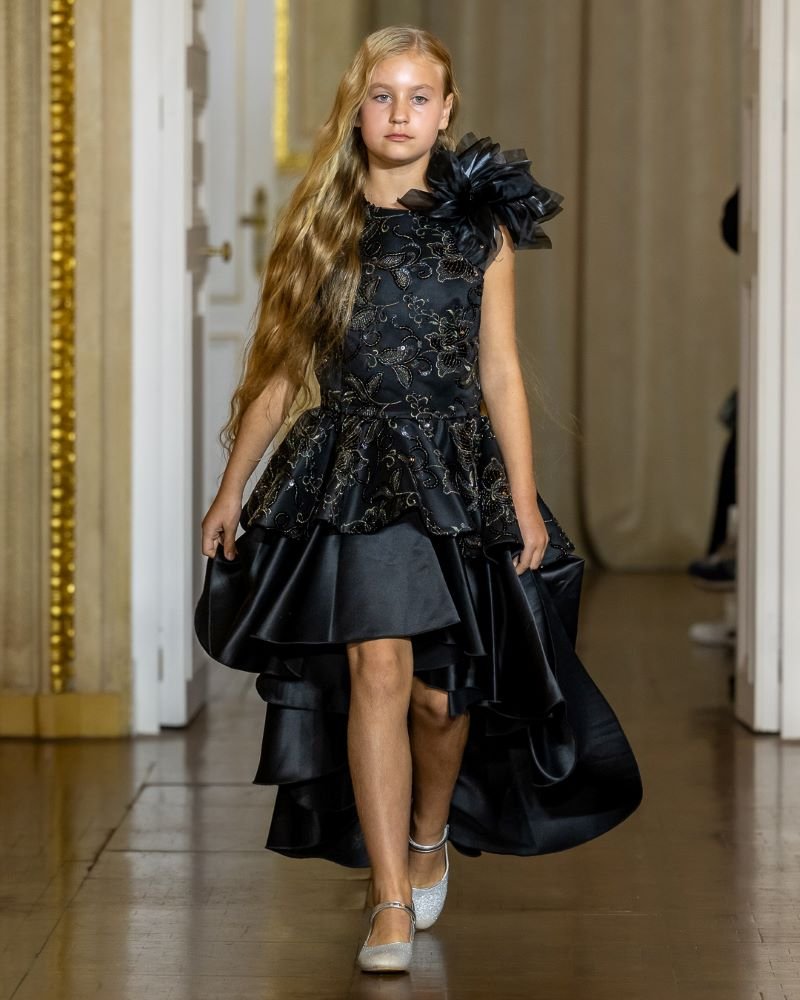 Milan Fashion Days Showcased Designers from Across the Globeat the historic Istituto dei Ciechi di Milano