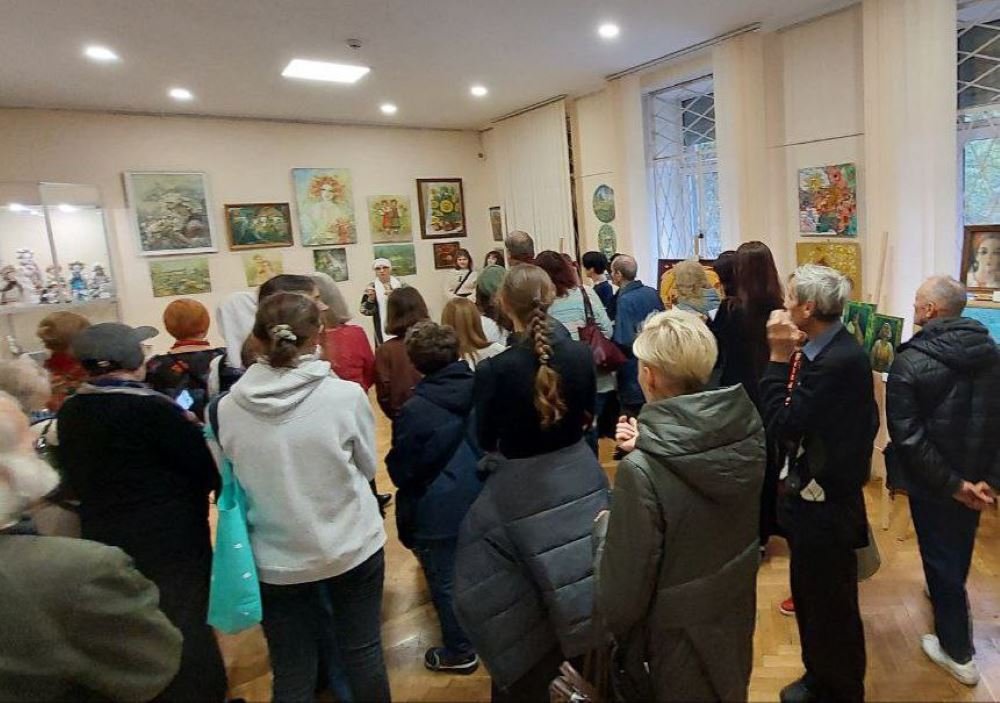 Ellen ORRO об’єднала художників у благодійному проєкті «Мила серцю Україна»