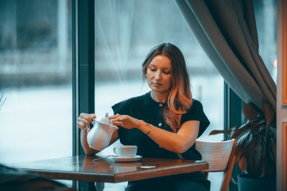 Осінь, що зцілює: внутрішня опора, турбота про себе та жіночий баланс в образі Юлії Троцько  (“Осінь у стилі”)