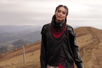 Від традиції до сучасності: TAYNA показала своє бачення «Щедрика»