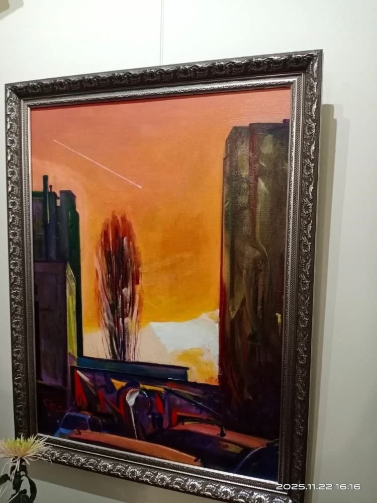 Душа України у полотнах: благодійна виставка ангельських образів у Києві