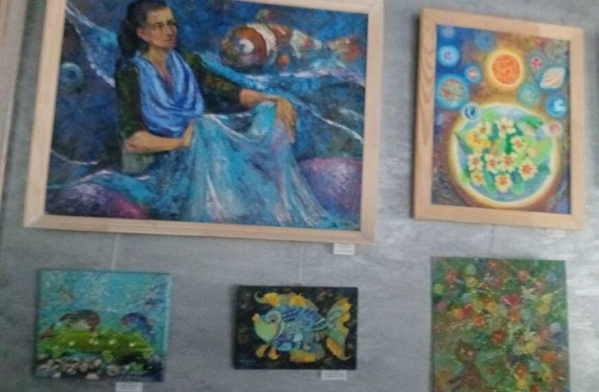 Фантазія як арт-терапія: колективна виставка «Дивний сон» завершила мистецький рік у Києві