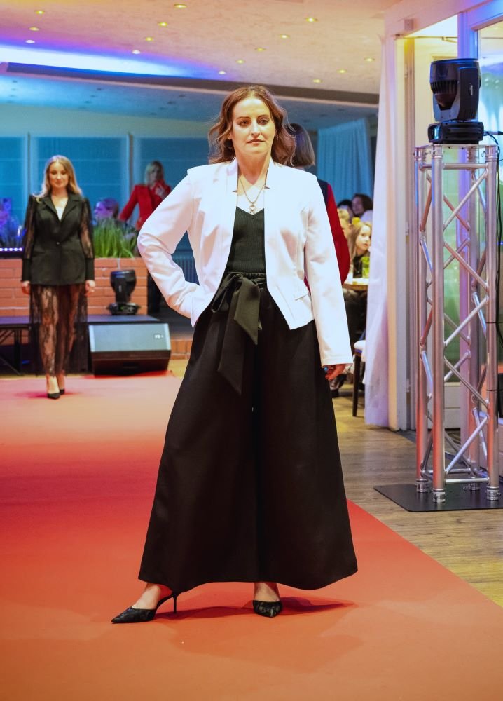 MoDiva: коли одяг має душу: дизайнерка Людмила Вороніна та модельєрка Світлана Сліпухіна - про моду, що говорить від серця