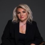 MoDiva: коли одяг має душу: дизайнерка Людмила Вороніна та модельєрка Світлана Сліпухіна - про моду, що говорить від серця