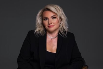 MoDiva: коли одяг має душу: дизайнерка Людмила Вороніна та модельєрка Світлана Сліпухіна - про моду, що говорить від серця