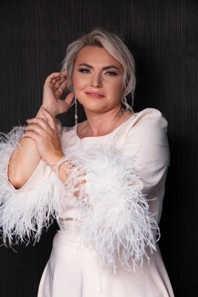 MoDiva: коли одяг має душу: дизайнерка Людмила Вороніна та модельєрка Світлана Сліпухіна - про моду, що говорить від серця