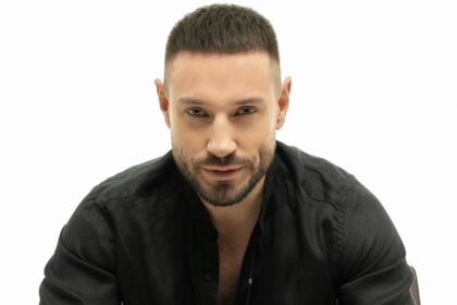 Андрій Кравченко презентує новий хіт «Золоті слова» — пісню, яку вже співають тисячі слухачів