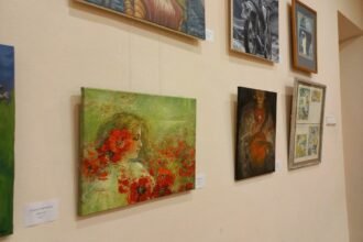 «Світло жінки»: у Літературно-меморіальному музеї-квартирі П.Г.Тичини представили благодійну експозицію живопису «Світло жінки»: у Літературно-меморіальному музеї-квартирі П.Г.Тичини представили благодійну експозицію живопису