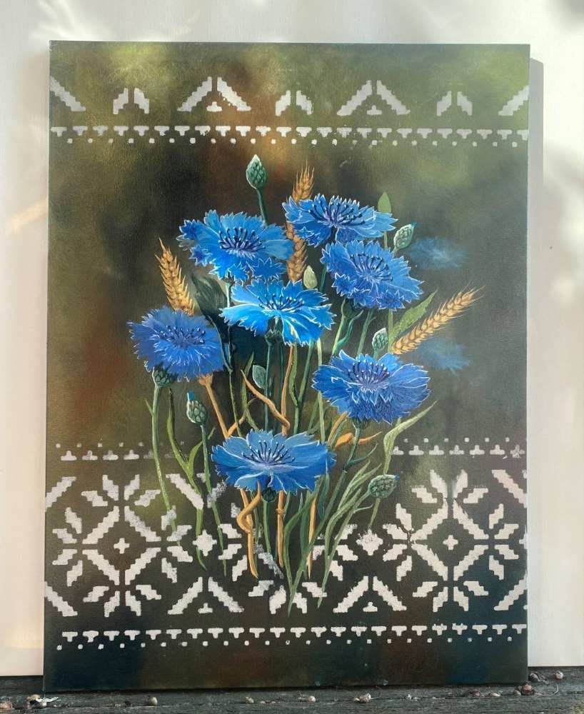 «Світло жінки»: у Літературно-меморіальному музеї-квартирі П.Г.Тичини представили благодійну експозицію живопису