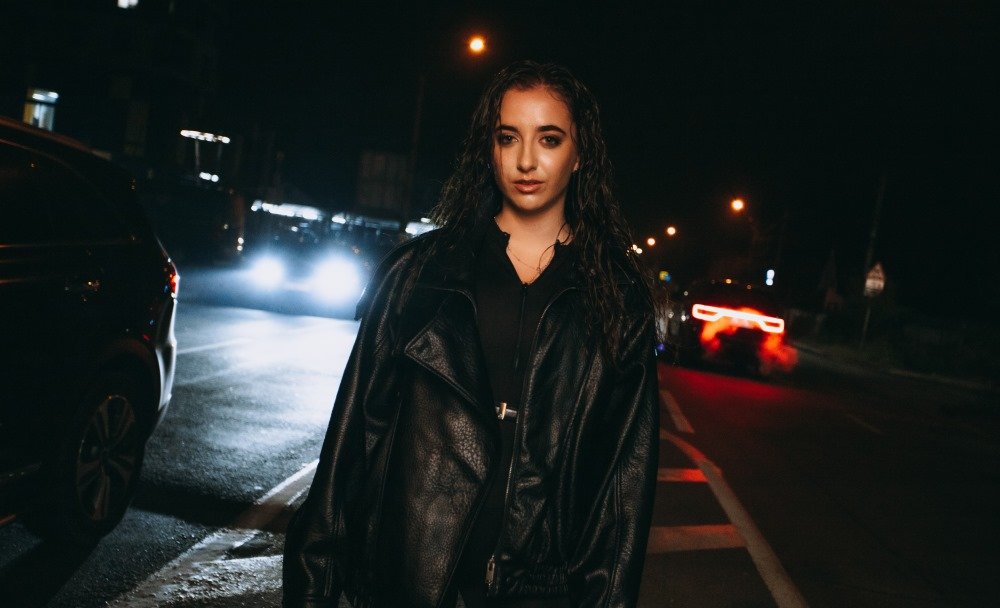 ANITA відкриває нову внутрішню глибину треком «А мама казала»