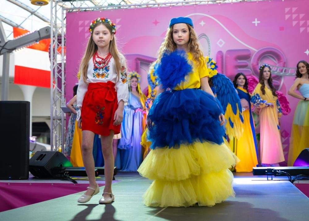 Сяйво весни та дитячі мрії: у Києві визначили переможиць конкурсу SPRING PRINCESS OF UKRAINE 2026