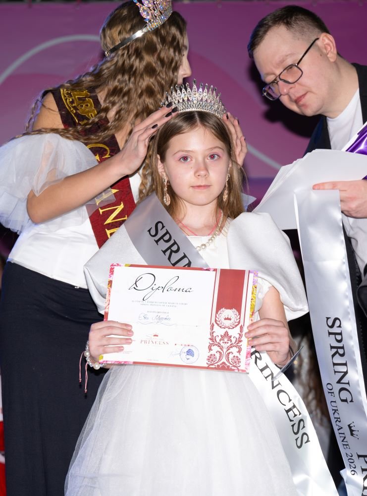 Сяйво весни та дитячі мрії: у Києві визначили переможиць конкурсу SPRING PRINCESS OF UKRAINE 2026