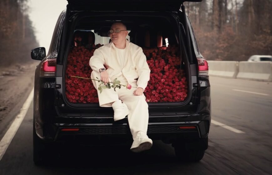 «Молодість» без фільтрів: THE OLEG випустив новий атмосферний трек