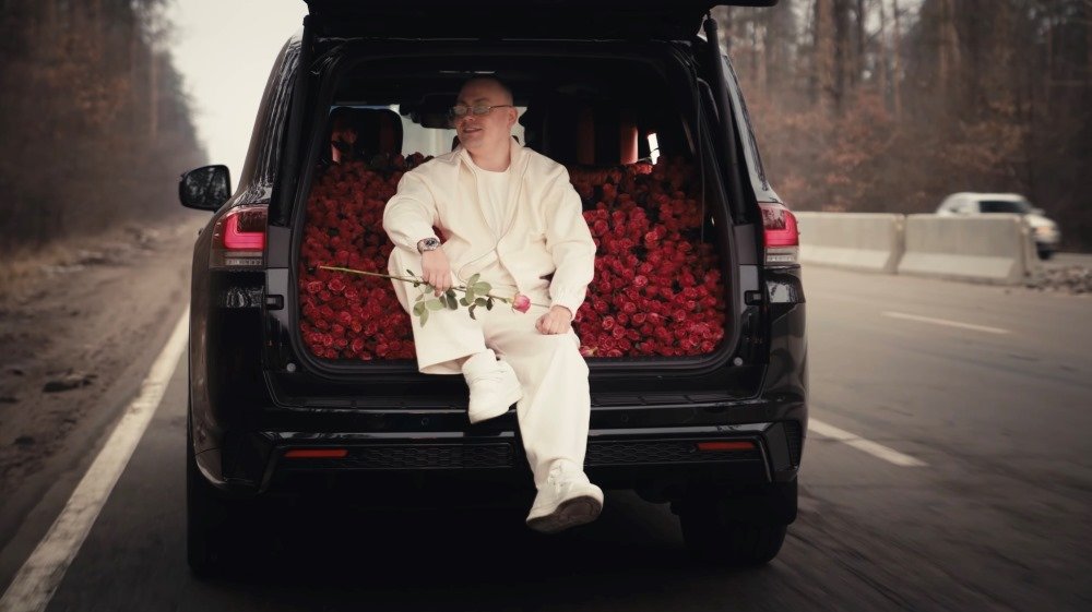 «Молодість» без фільтрів: THE OLEG випустив новий атмосферний трек