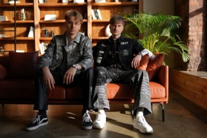 «Новий день» від Amberwhale – пісня про стан, коли важко, але мусиш рухатися далі