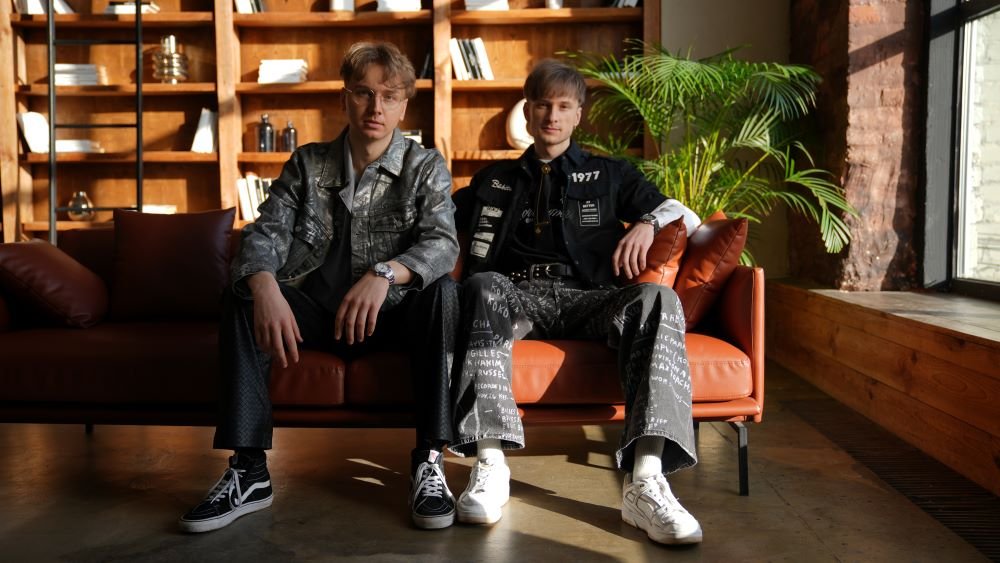 «Новий день» від Amberwhale – пісня про стан, коли важко, але мусиш рухатися далі