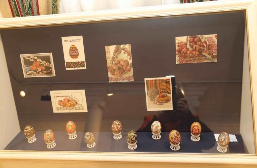 У Києві презентували виставку про традиції писанкарства