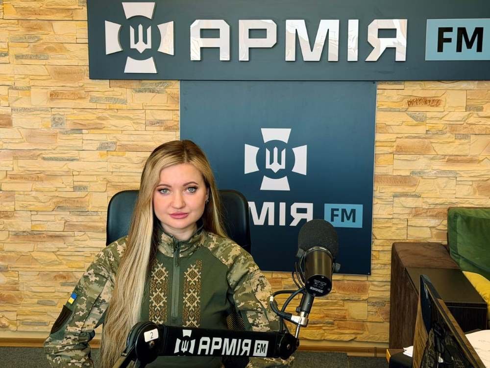 Військова співачка Охтирчанка презентує пісню про спецпідрозділ «Омега» НГУ до річниці його створення