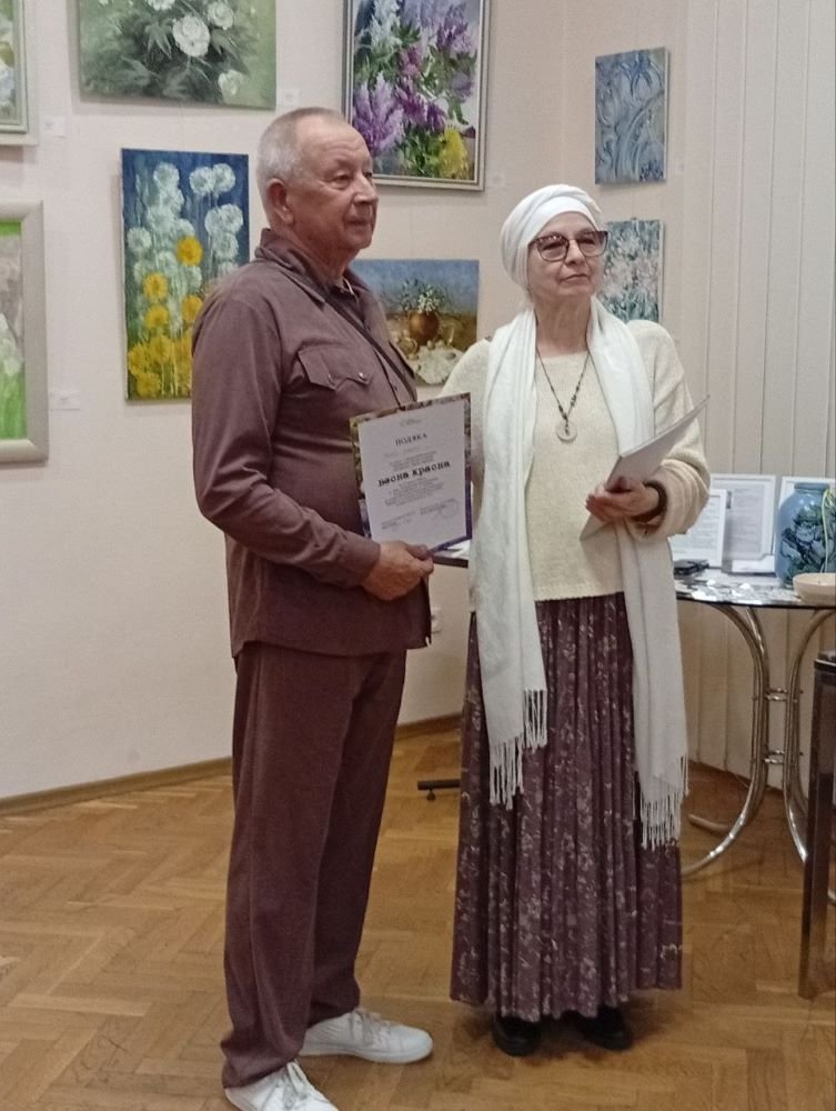 Весняний вернісаж у серці Києва: виставка «Весна красна» об’єднала митців і благодійників