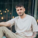 Через біль до світла: SLŸCH представив емоційний сингл «Мета»