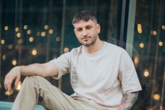 Через біль до світла: SLŸCH представив емоційний сингл «Мета» Через біль до світла: SLŸCH представив емоційний сингл «Мета»