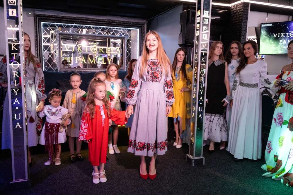 У Києві відбулася перша зустріч Клубу лідерів «Квітневі Леви»: про українську ідентичність, сучасну моду та культурне майбутнє