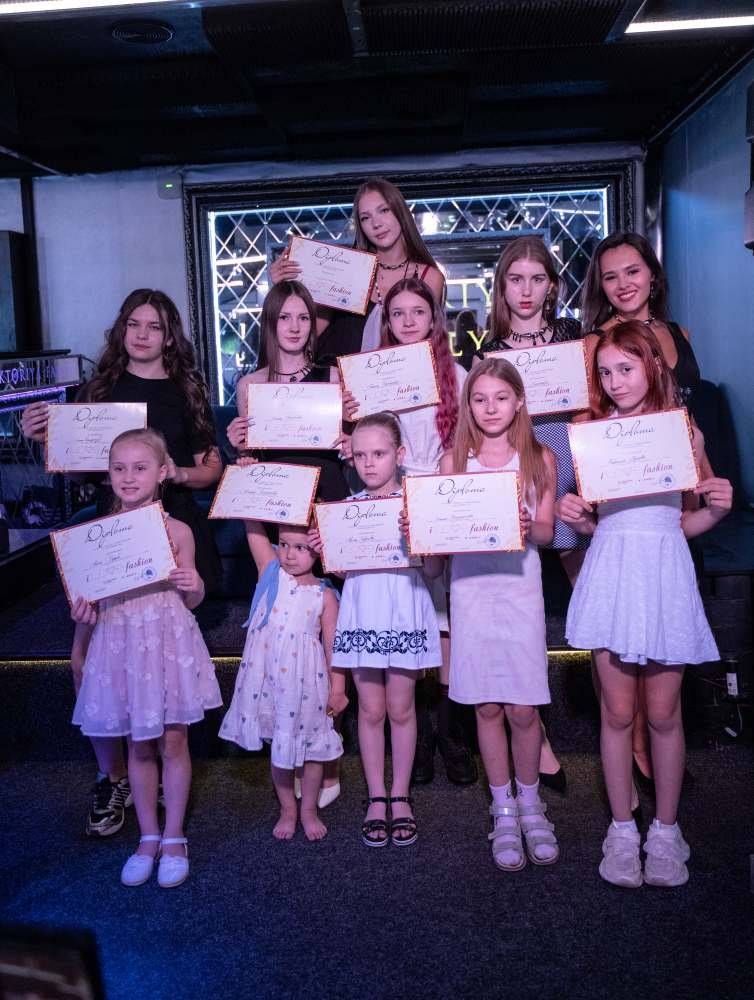 У Києві відбулася перша зустріч Клубу лідерів «Квітневі Леви»: про українську ідентичність, сучасну моду та культурне майбутнє