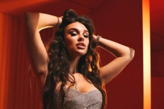 Alina Feels презентує «Mon amie» — сміливий трек про жіночу самоцінність і мову вчинків Alina Feels презентує «Mon amie» — сміливий трек про жіночу самоцінність і мову вчинків