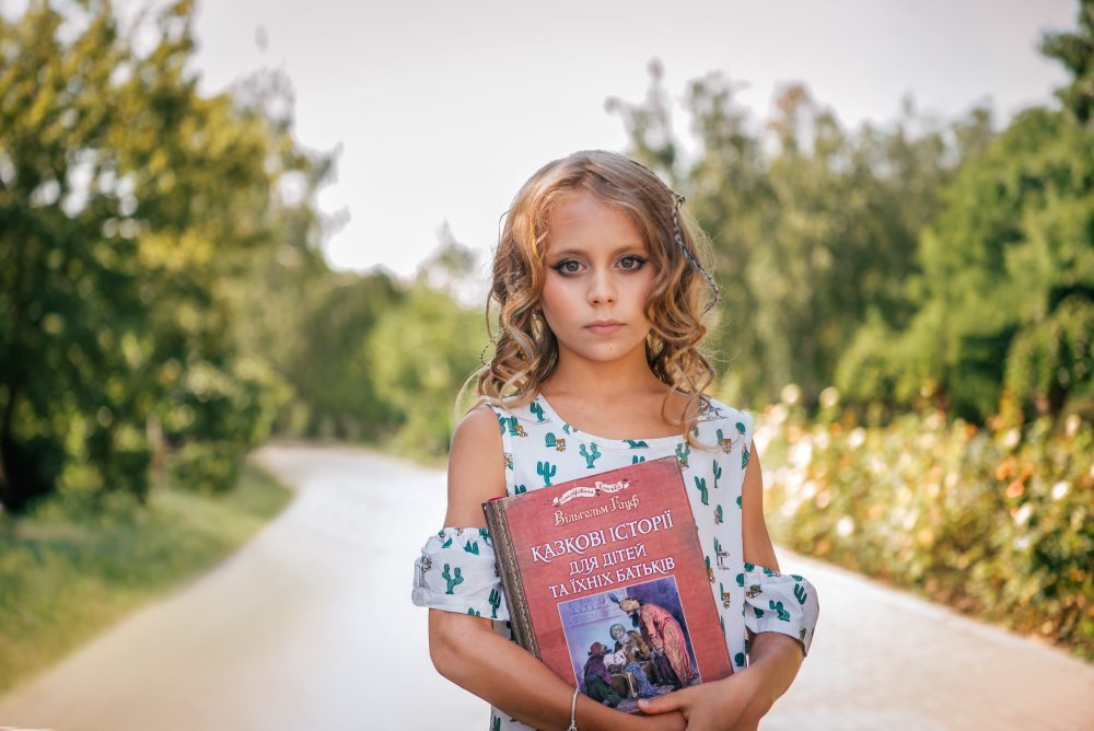 «Про що мріють українські діти»: Амелія Турильова презентувала пісню «Казки» «Про що мріють українські діти»: Амелія Турильова презентувала пісню «Казки»