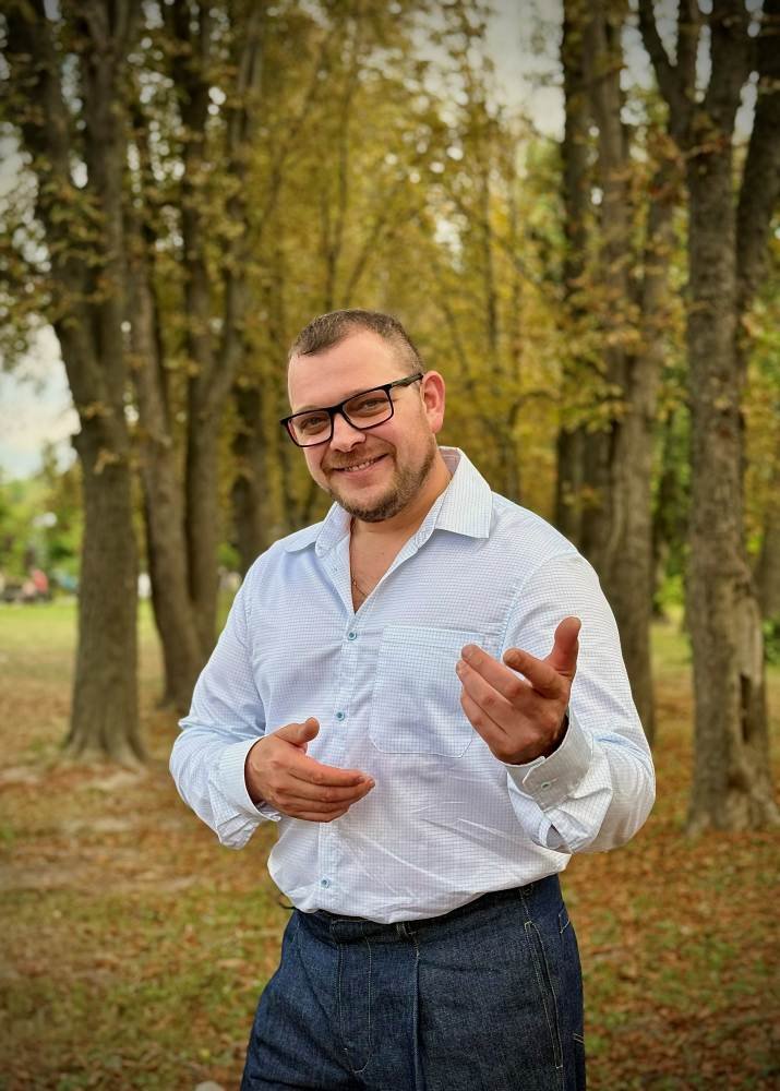 Навіть восени в душі може бути літо: Олег Сербін презентував нову пісню